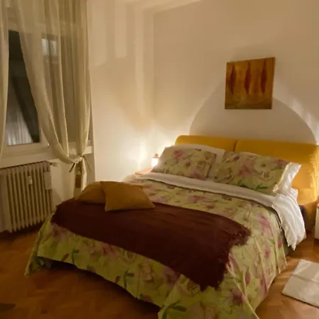 Via Tacco 5 Apartment *